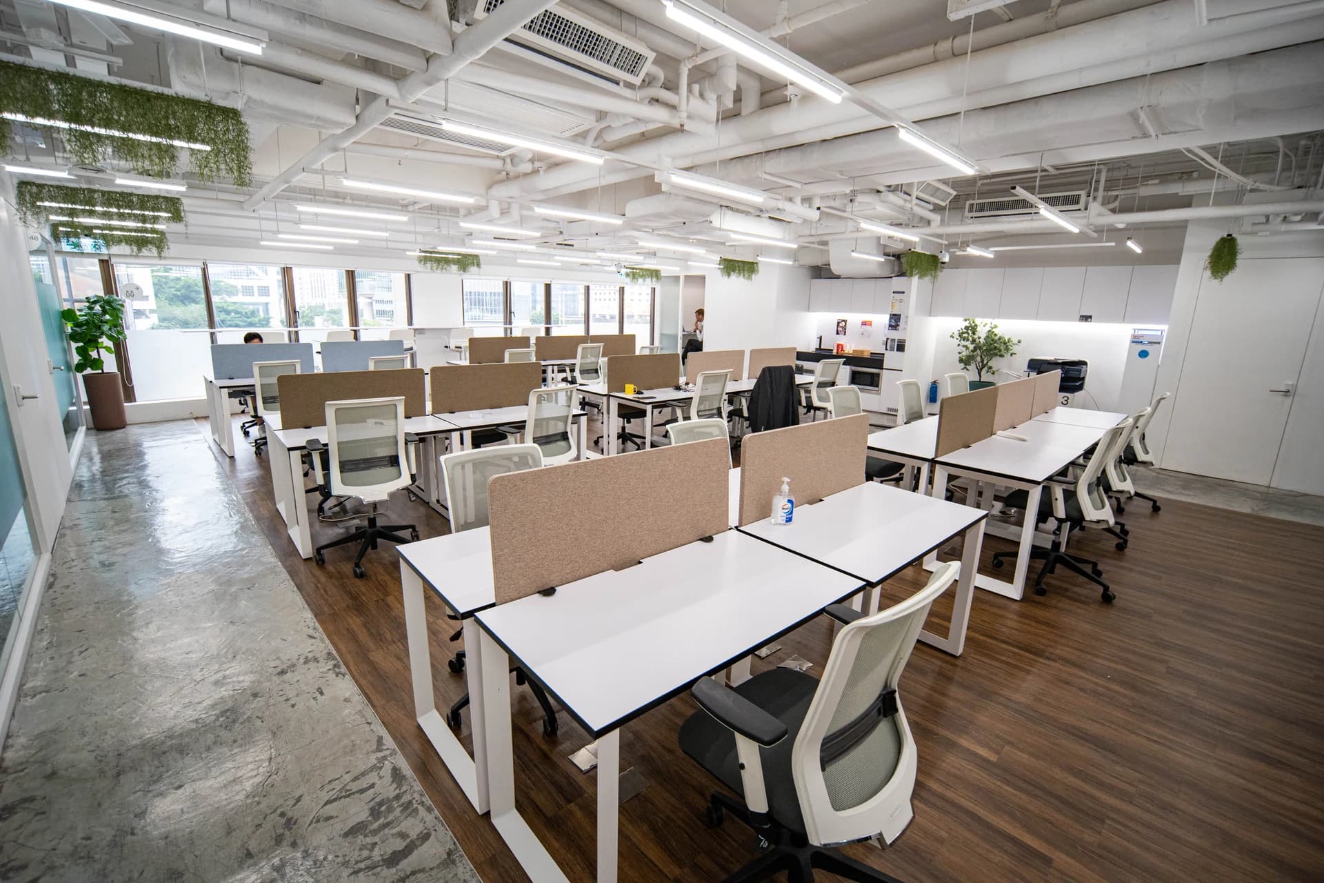 Shared workspace at United Centre in Admiralty